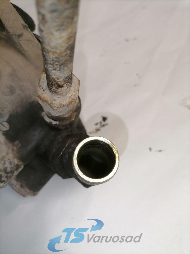 MB Steering hydraulic pump A0024601480 - مضخة التوجيه - شاحنة: صور 5 MB Steering hydraulic pump A0024601480 - مضخة التوجيه - شاحنة: صور 5