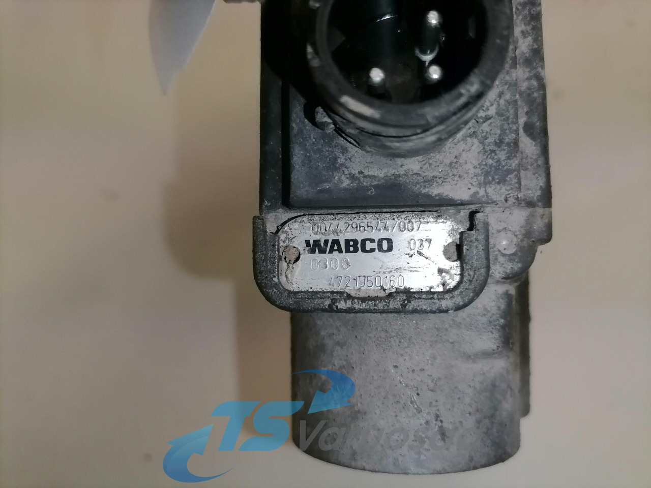 Mercedes-Benz ABS brake valve 0044296544 - صمام الفرامل - شاحنة: صور 3 Mercedes-Benz ABS brake valve 0044296544 - صمام الفرامل - شاحنة: صور 3
