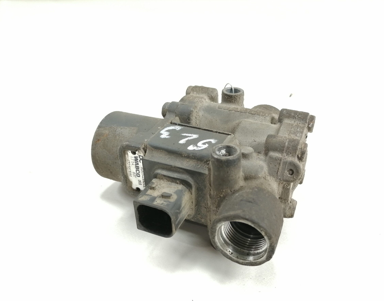 Mercedes-Benz ABS brake valve A0054299244 - صمام الفرامل - شاحنة: صور 1 Mercedes-Benz ABS brake valve A0054299244 - صمام الفرامل - شاحنة: صور 1