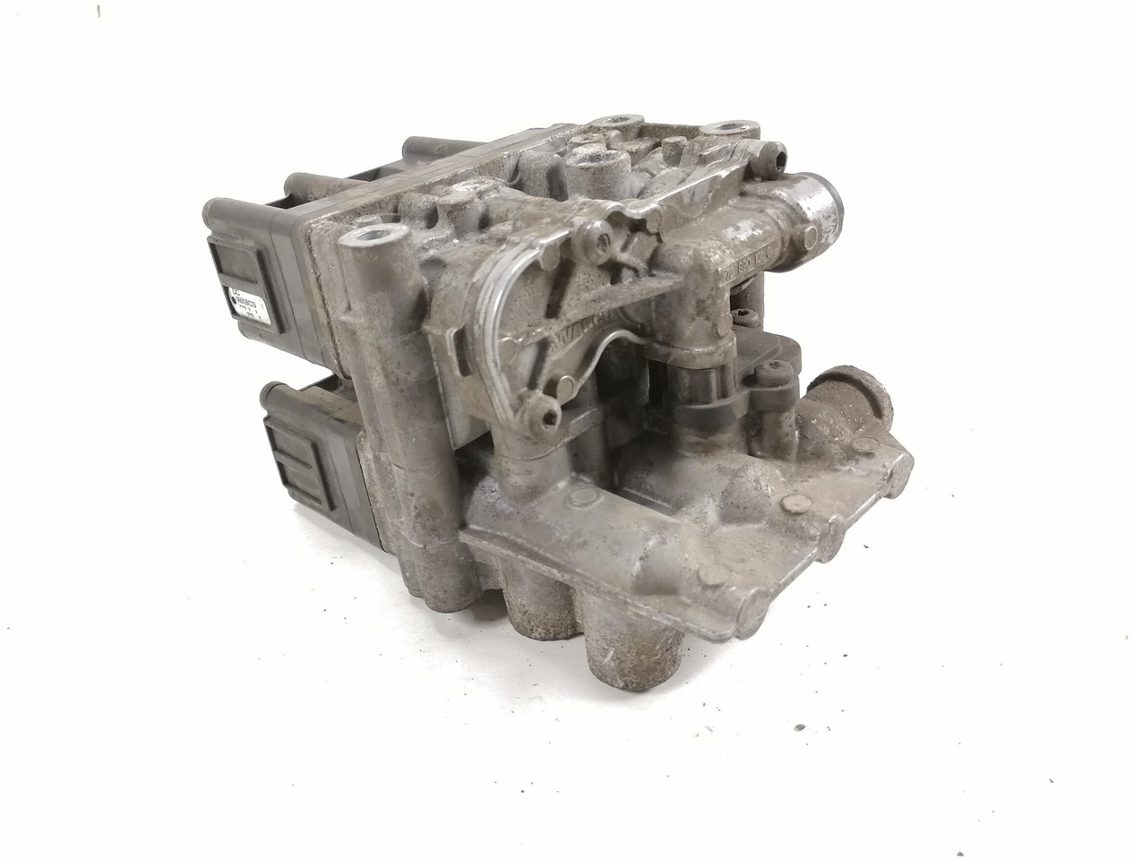 Mercedes-Benz Air suspension control valve, ECAS A0013271225 - صمام الفرامل - شاحنة: صور 2 Mercedes-Benz Air suspension control valve, ECAS A0013271225 - صمام الفرامل - شاحنة: صور 2