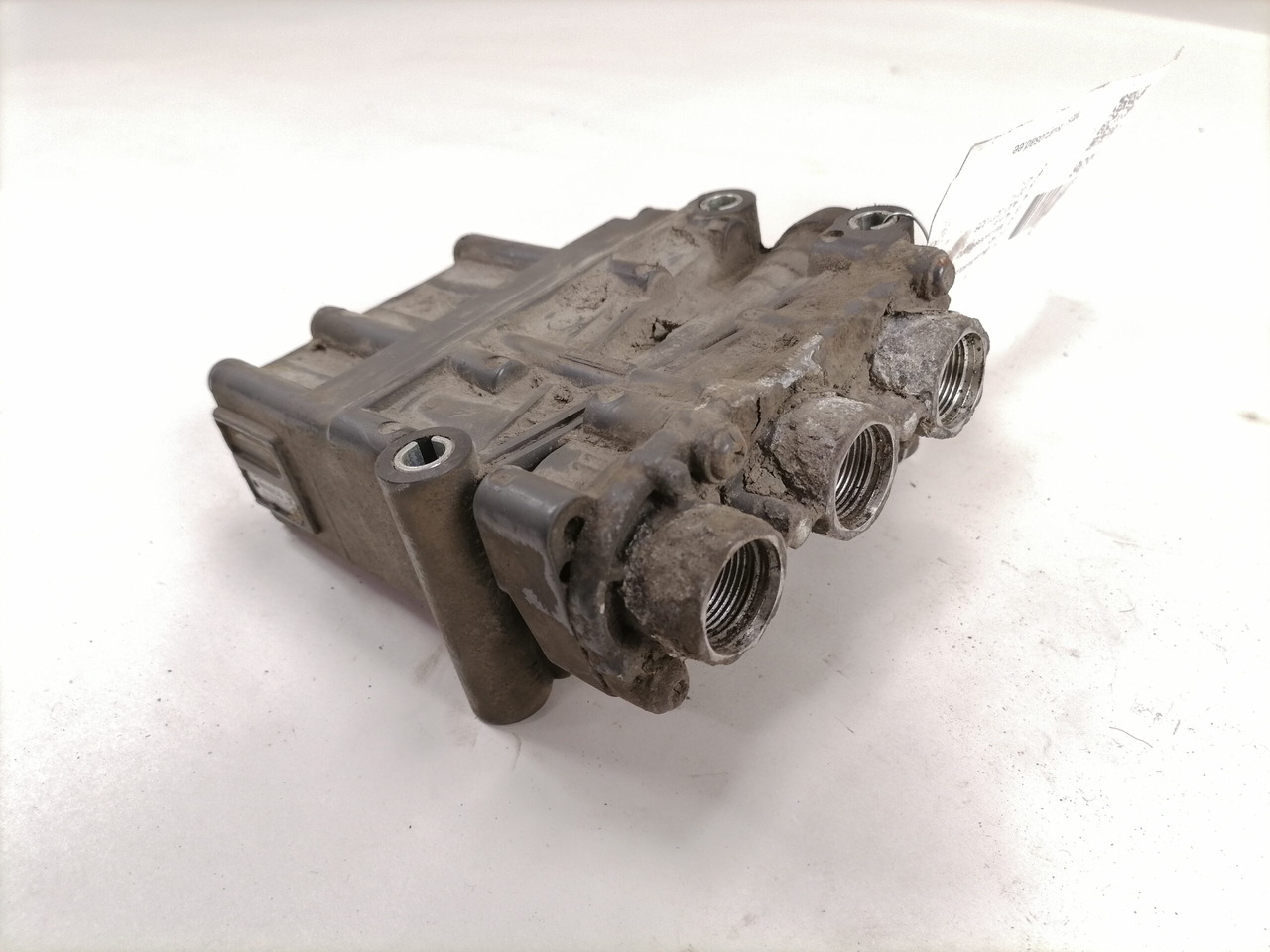 Mercedes-Benz Air suspension control valve, ECAS A0013271325 - صمام الفرامل - شاحنة: صور 3 Mercedes-Benz Air suspension control valve, ECAS A0013271325 - صمام الفرامل - شاحنة: صور 3