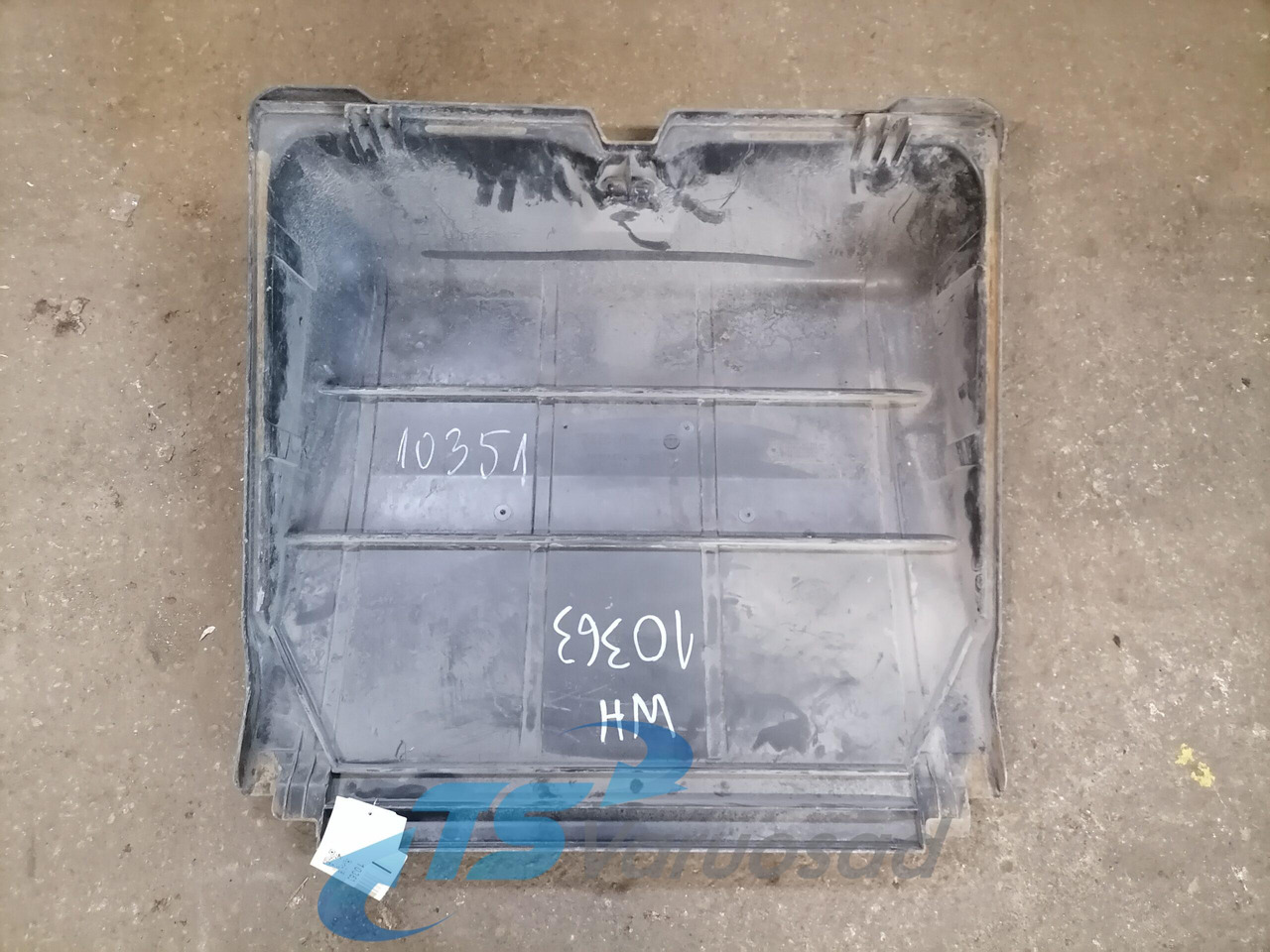Mercedes-Benz Battery cover A9415410103 - البطارية - شاحنة: صور 3 Mercedes-Benz Battery cover A9415410103 - البطارية - شاحنة: صور 3