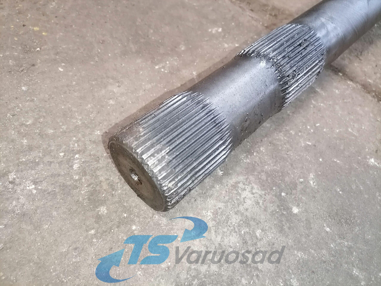 Mercedes-Benz Drive shaft A9483570101 - نصف رمح - شاحنة: صور 3 Mercedes-Benz Drive shaft A9483570101 - نصف رمح - شاحنة: صور 3