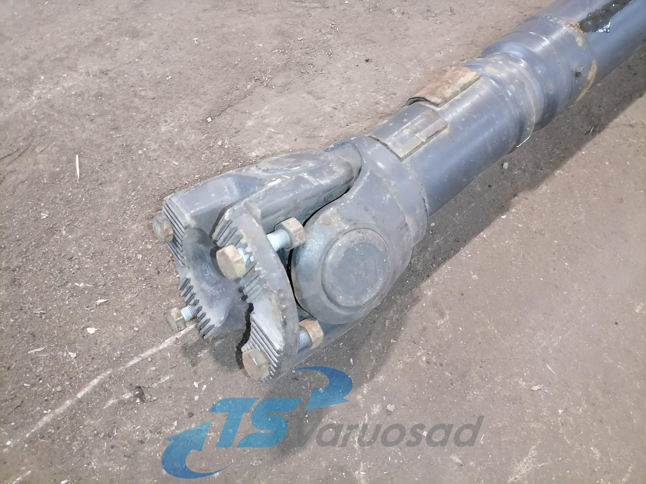 Mercedes-Benz Propeller shaft A6574103402 - عمود الكردان - شاحنة: صور 3 Mercedes-Benz Propeller shaft A6574103402 - عمود الكردان - شاحنة: صور 3