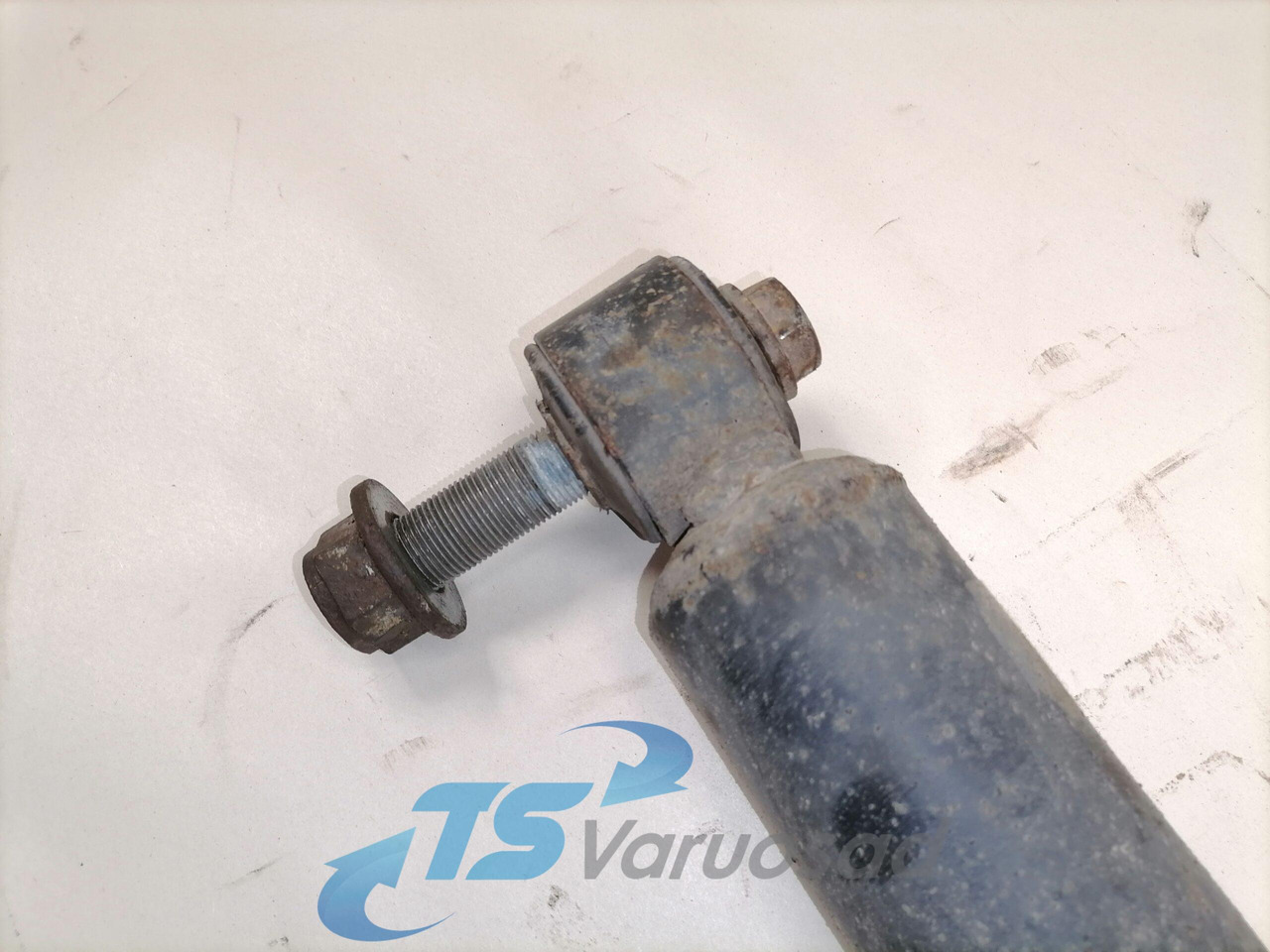 Mercedes-Benz Rear axel shock absorber A0053261200 - امتصاص الصدمات - شاحنة: صور 3 Mercedes-Benz Rear axel shock absorber A0053261200 - امتصاص الصدمات - شاحنة: صور 3