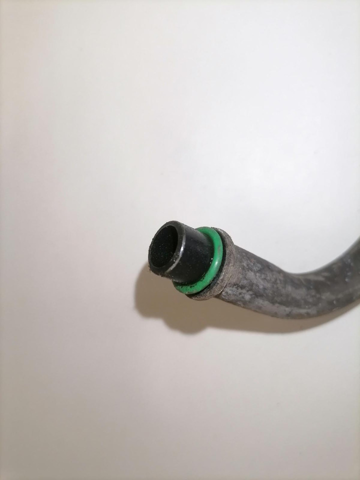 Scania A/C pipe 1446212 - التدفئة/ التهوية - شاحنة: صور 3 Scania A/C pipe 1446212 - التدفئة/ التهوية - شاحنة: صور 3