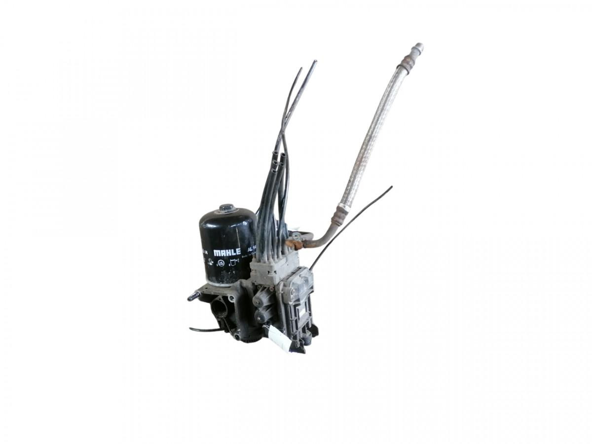 Scania Air dryer 2308777 - صمام الفرامل - شاحنة: صور 1 Scania Air dryer 2308777 - صمام الفرامل - شاحنة: صور 1