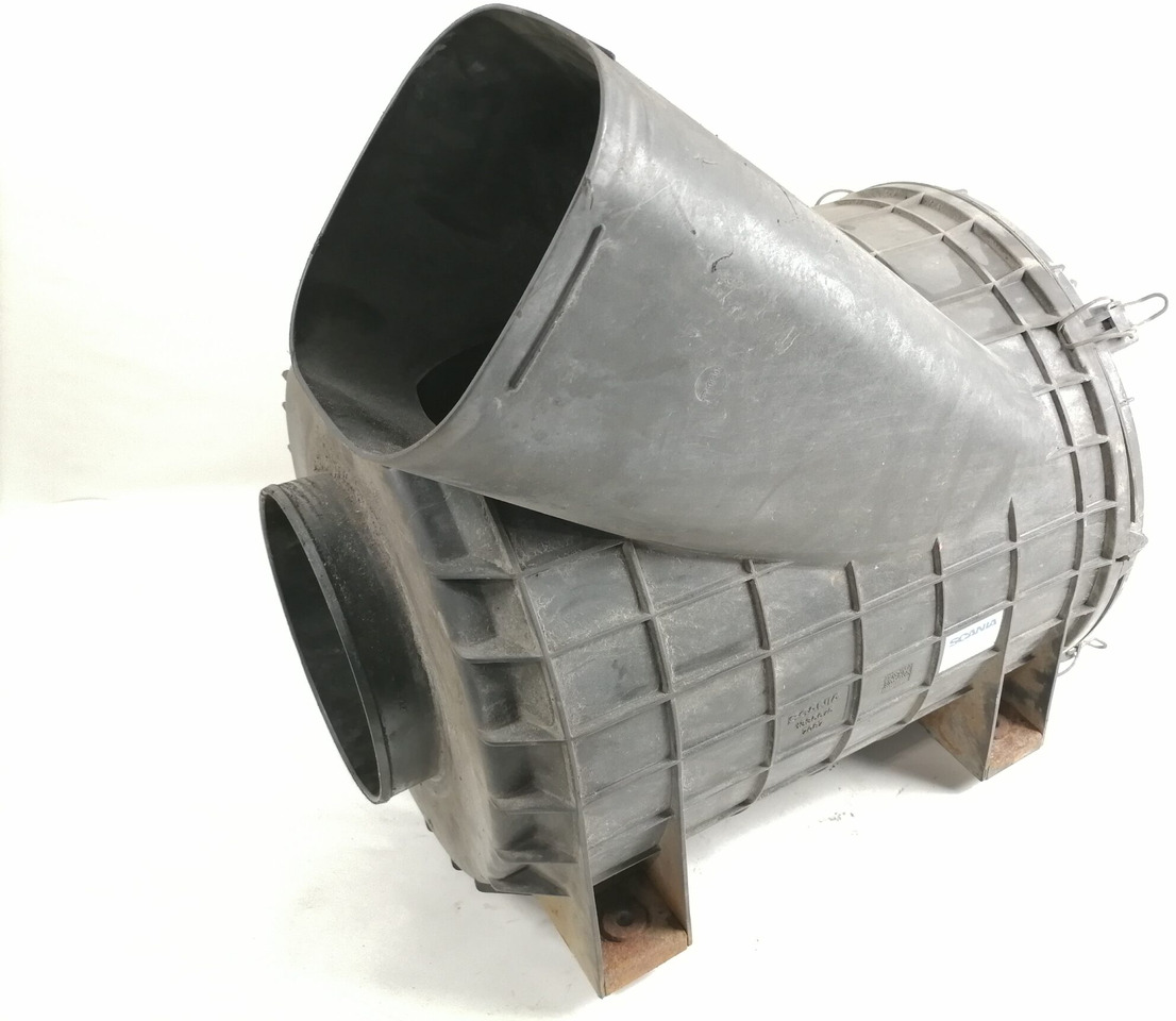 Scania Air filter housing 1335675 - نظام سحب الهواء - شاحنة: صور 2 Scania Air filter housing 1335675 - نظام سحب الهواء - شاحنة: صور 2