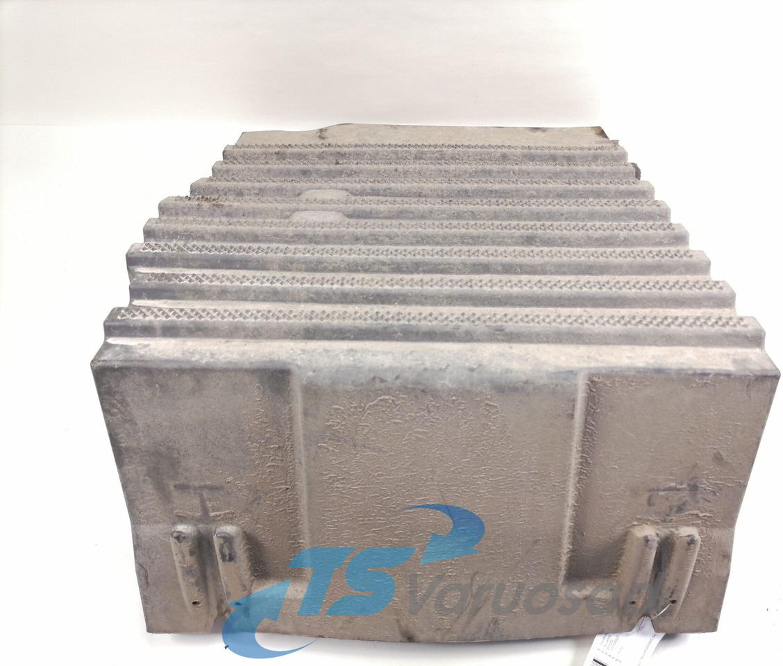 Scania Battery cover 1779507 - البطارية - شاحنة: صور 3 Scania Battery cover 1779507 - البطارية - شاحنة: صور 3