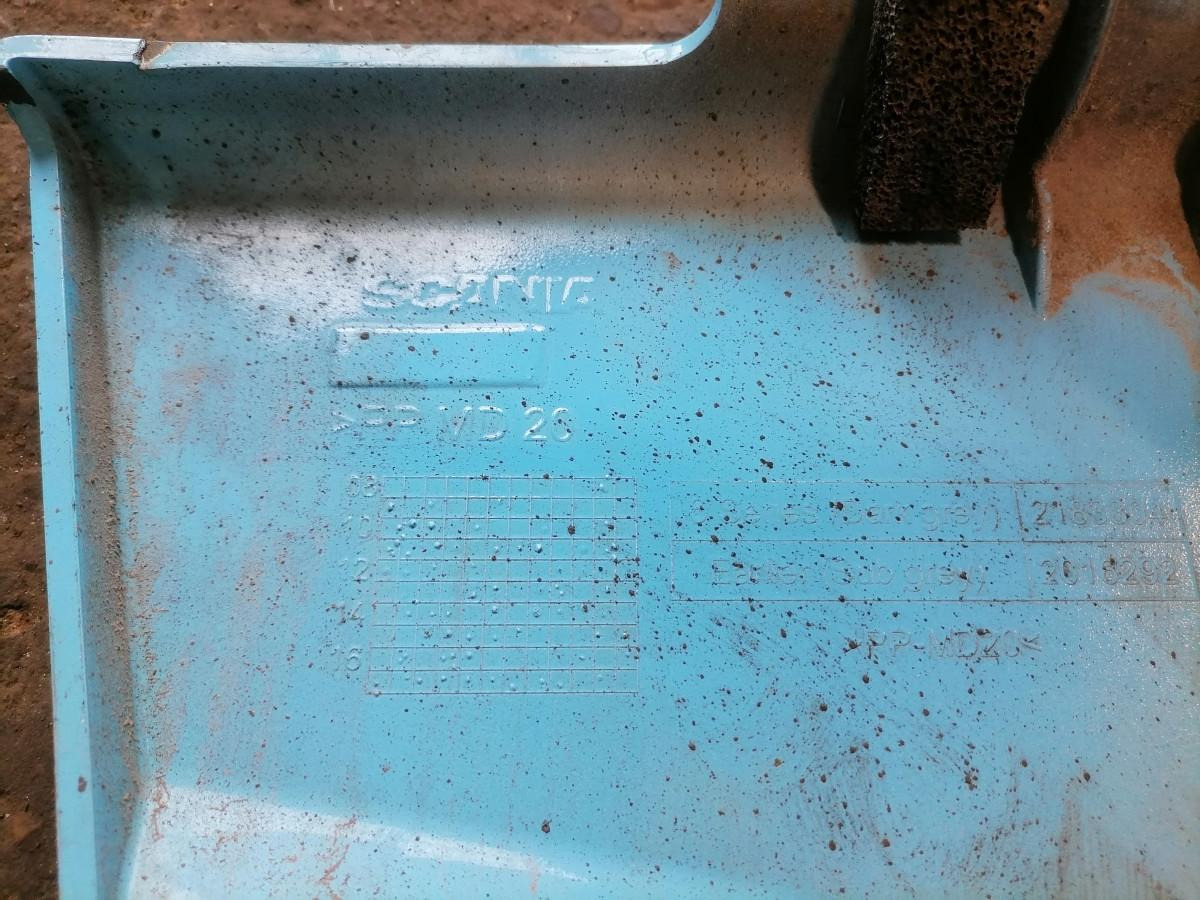 Scania Battery cover 2183304 - البطارية - شاحنة: صور 3 Scania Battery cover 2183304 - البطارية - شاحنة: صور 3