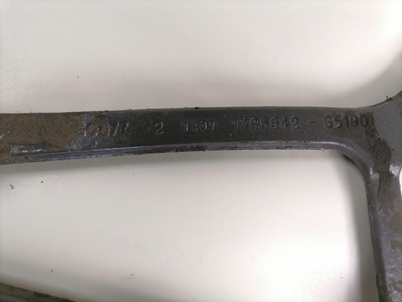 Scania Bracket 1785542 - الإطار/ الشاسيه - شاحنة: صور 2 Scania Bracket 1785542 - الإطار/ الشاسيه - شاحنة: صور 2