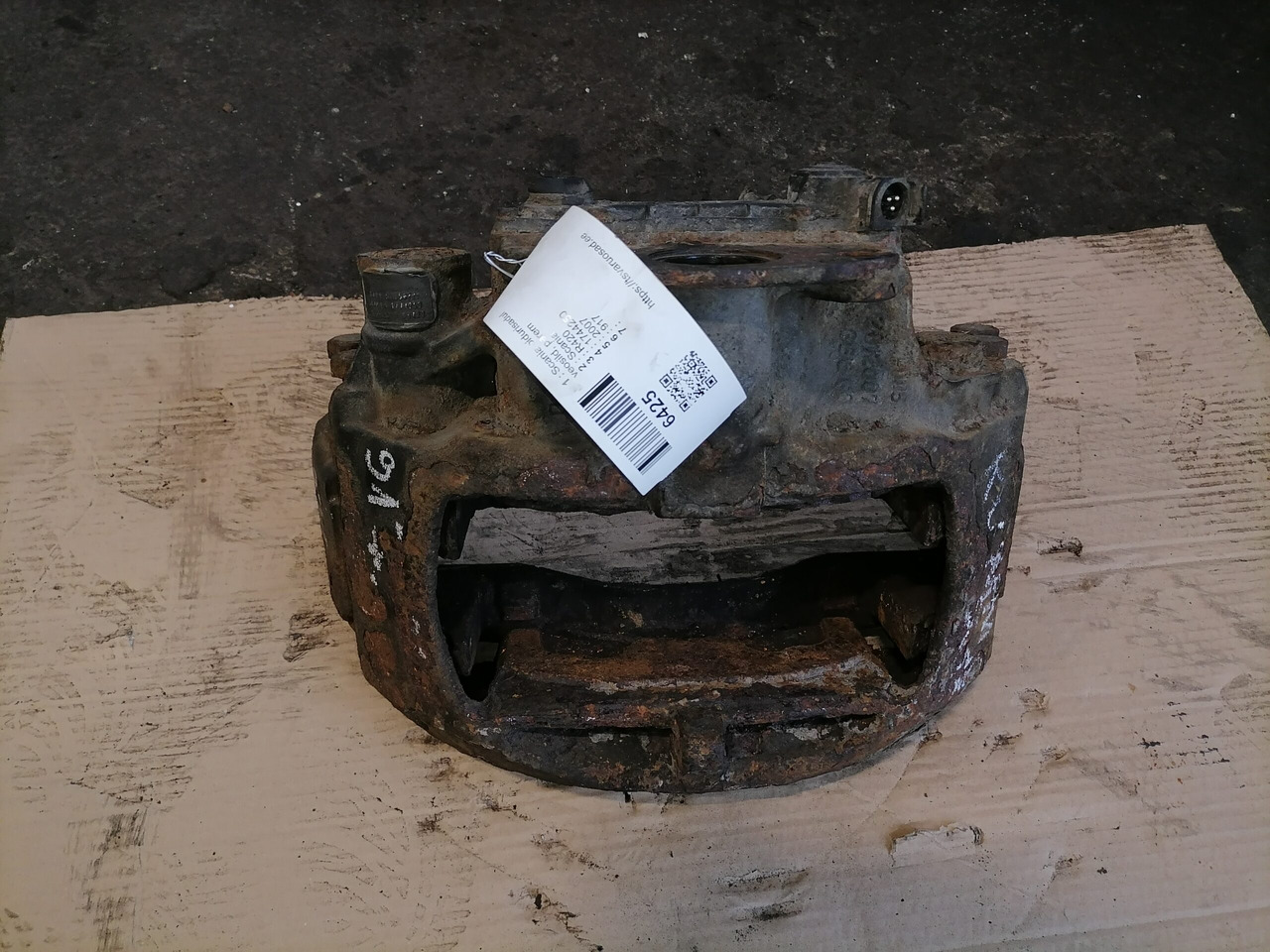 Scania Brake caliper 1744250 - أجزاء الفرامل - شاحنة: صور 3 Scania Brake caliper 1744250 - أجزاء الفرامل - شاحنة: صور 3