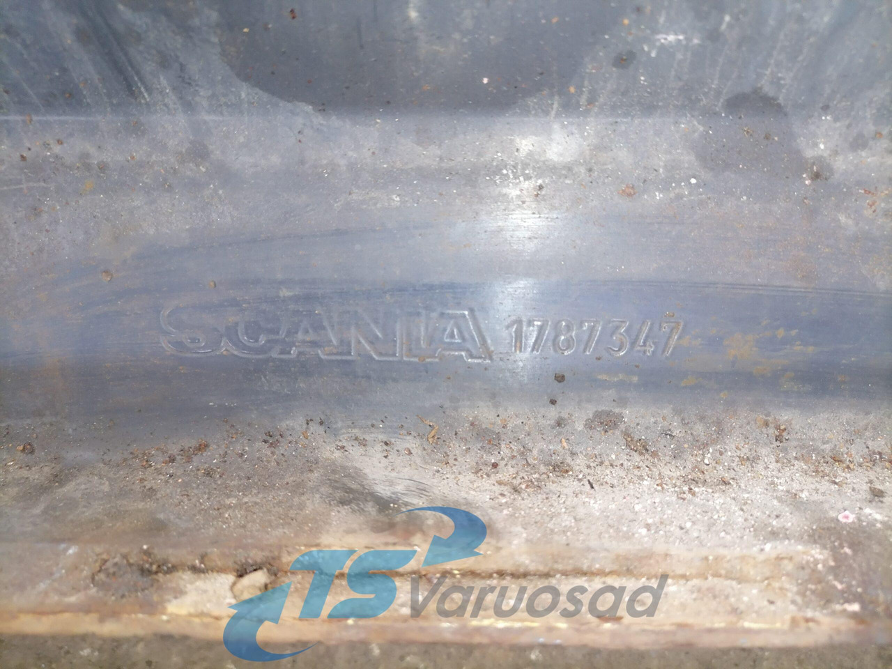 Scania Bumper 1787347 - كأس مترعة - شاحنة: صور 3 Scania Bumper 1787347 - كأس مترعة - شاحنة: صور 3
