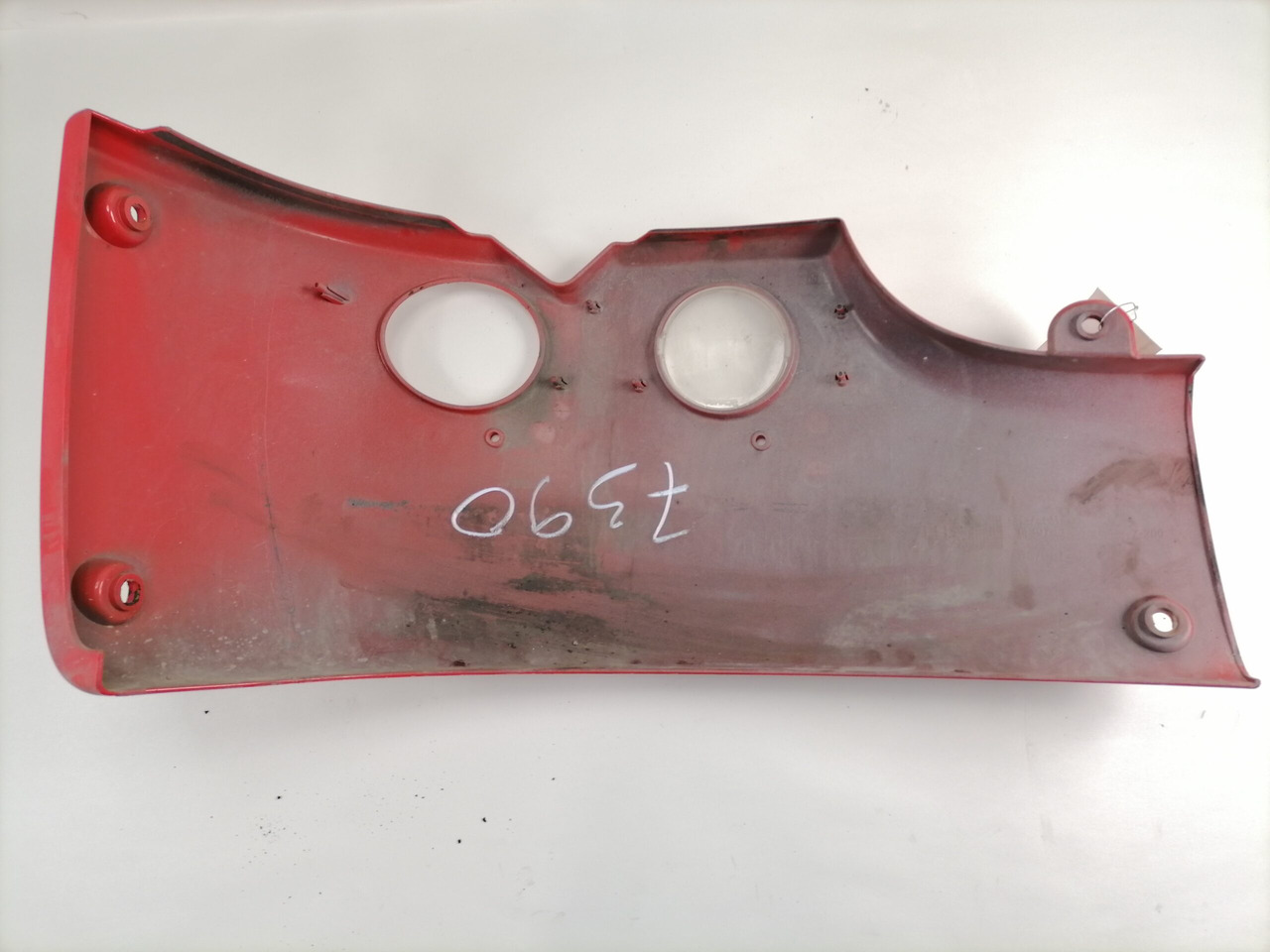 Scania Bumper cover 1439788 - ركن مصد السيارة - شاحنة: صور 5 Scania Bumper cover 1439788 - ركن مصد السيارة - شاحنة: صور 5