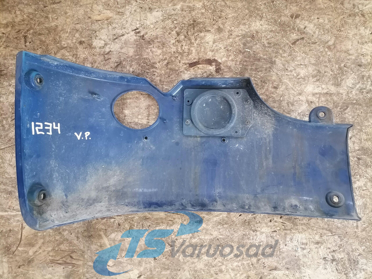 Scania Bumper cover 1439788 - ركن مصد السيارة - شاحنة: صور 3 Scania Bumper cover 1439788 - ركن مصد السيارة - شاحنة: صور 3