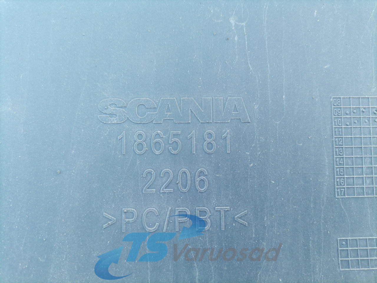 Scania Bumper cover 1865181 - ركن مصد السيارة - شاحنة: صور 4 Scania Bumper cover 1865181 - ركن مصد السيارة - شاحنة: صور 4