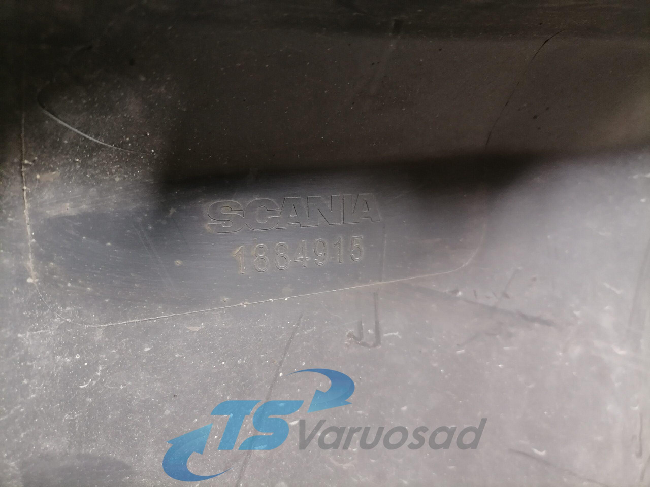 Scania Bumper cover 1884915 - ركن مصد السيارة - شاحنة: صور 4 Scania Bumper cover 1884915 - ركن مصد السيارة - شاحنة: صور 4