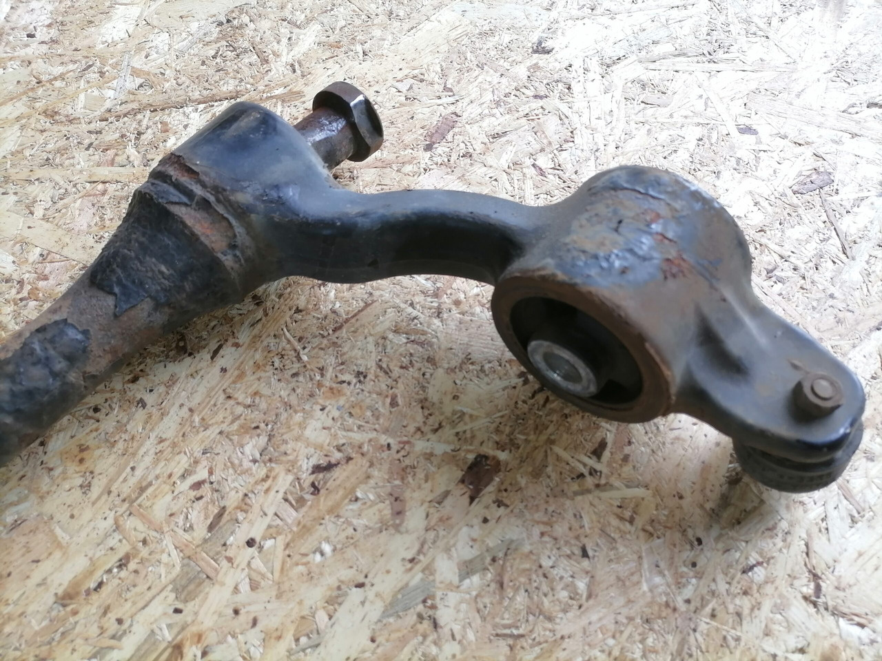 Scania Cab anti-roll bar 1768270 - الكابينة تعليق - شاحنة: صور 4 Scania Cab anti-roll bar 1768270 - الكابينة تعليق - شاحنة: صور 4