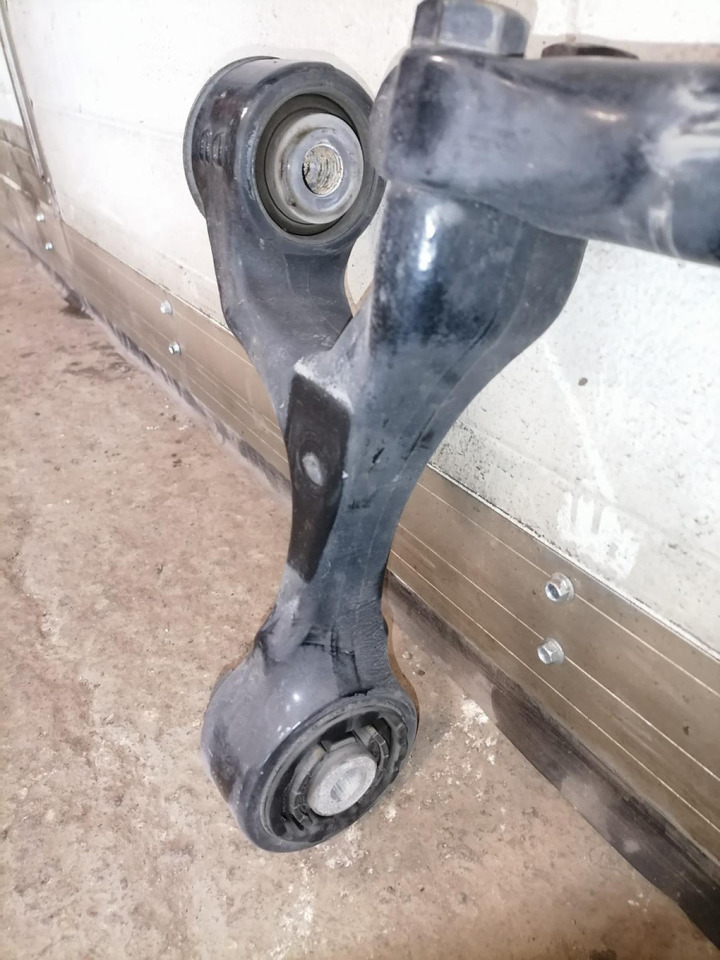 Scania Cab anti-roll bar 2720975 - الكابينة تعليق - شاحنة: صور 2 Scania Cab anti-roll bar 2720975 - الكابينة تعليق - شاحنة: صور 2