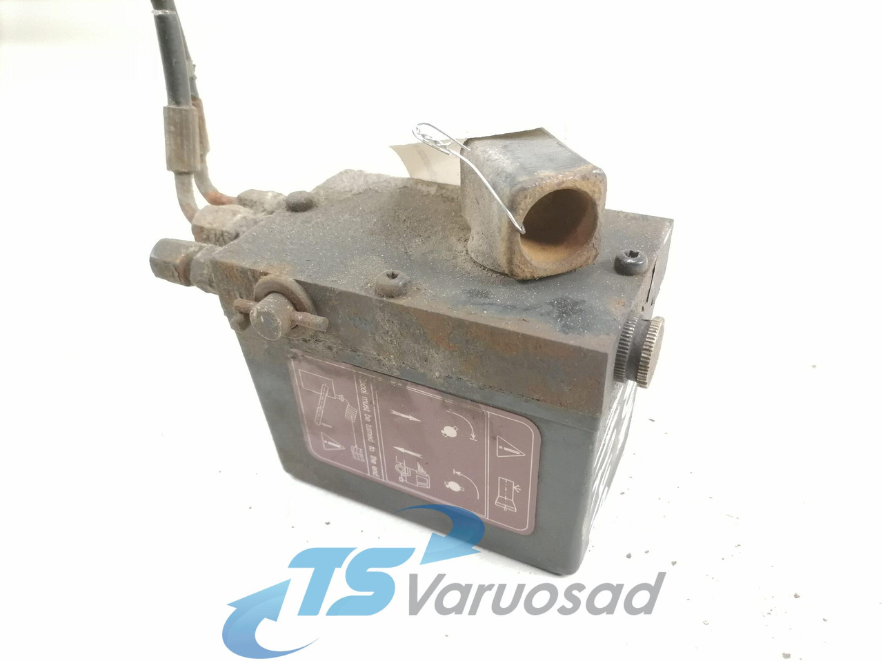 Scania Cab tilting pump 1549740 - الكابينة تعليق - شاحنة: صور 2 Scania Cab tilting pump 1549740 - الكابينة تعليق - شاحنة: صور 2