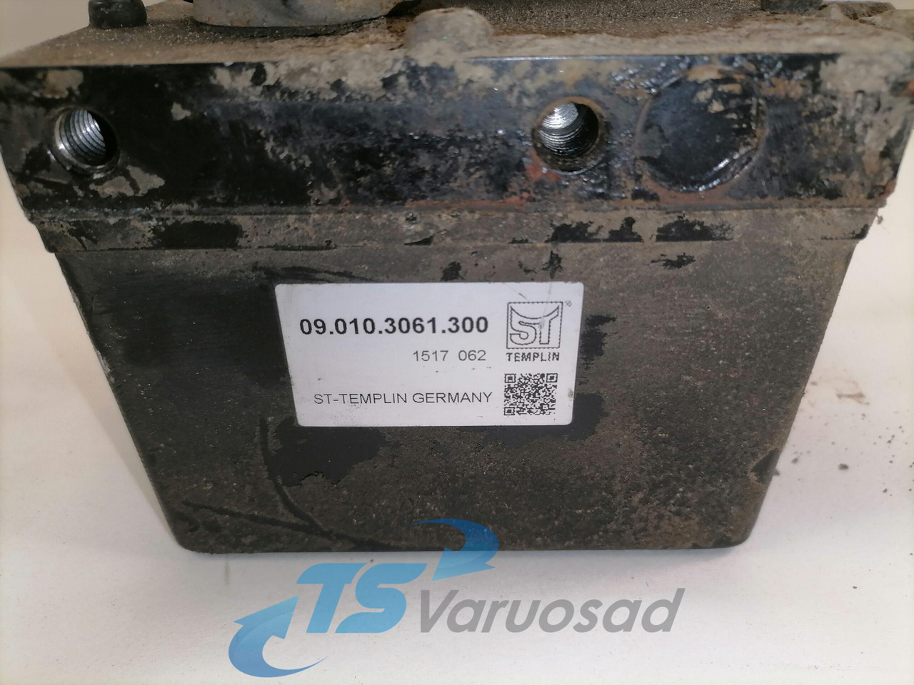 Scania Cab tilting pump 1549740 - الكابينة تعليق - شاحنة: صور 3 Scania Cab tilting pump 1549740 - الكابينة تعليق - شاحنة: صور 3
