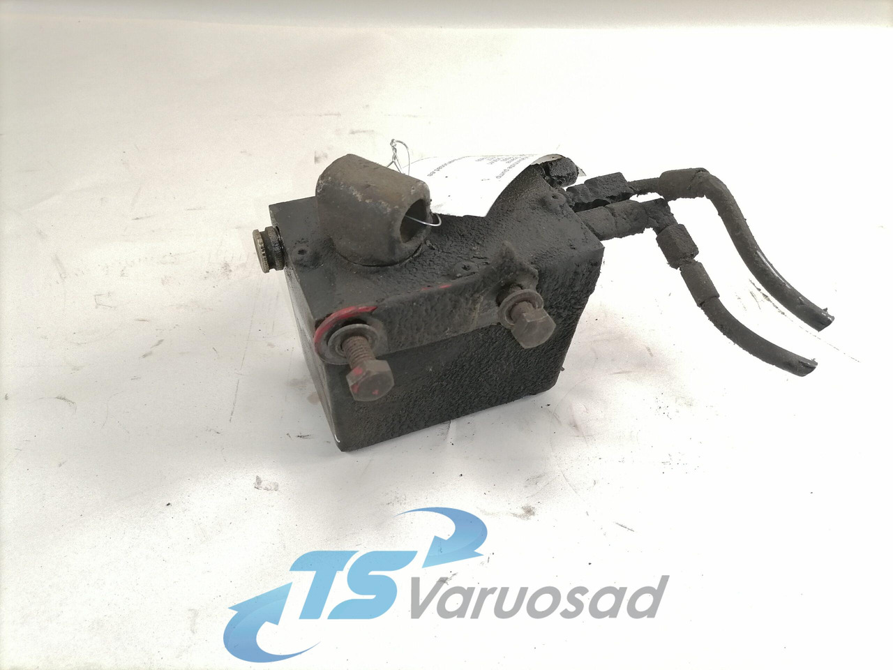 Scania Cab tilting pump 1549741 - الكابينة تعليق - شاحنة: صور 1 Scania Cab tilting pump 1549741 - الكابينة تعليق - شاحنة: صور 1