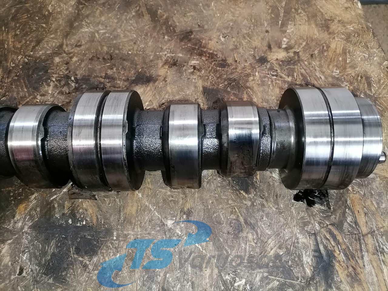 Scania Camshaft 1748794 - عمود الحدبات - شاحنة: صور 2 Scania Camshaft 1748794 - عمود الحدبات - شاحنة: صور 2