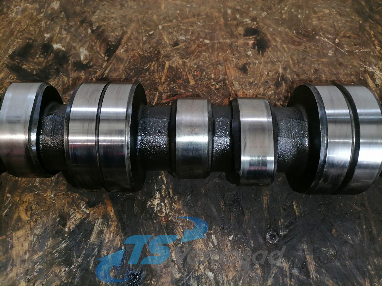 Scania Camshaft 1748794 - عمود الحدبات - شاحنة: صور 4 Scania Camshaft 1748794 - عمود الحدبات - شاحنة: صور 4