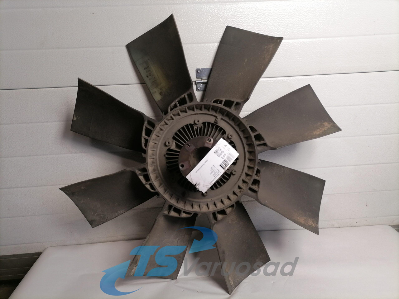 Scania Cooling fan 1392261 - مروحة تهوية - شاحنة: صور 2 Scania Cooling fan 1392261 - مروحة تهوية - شاحنة: صور 2