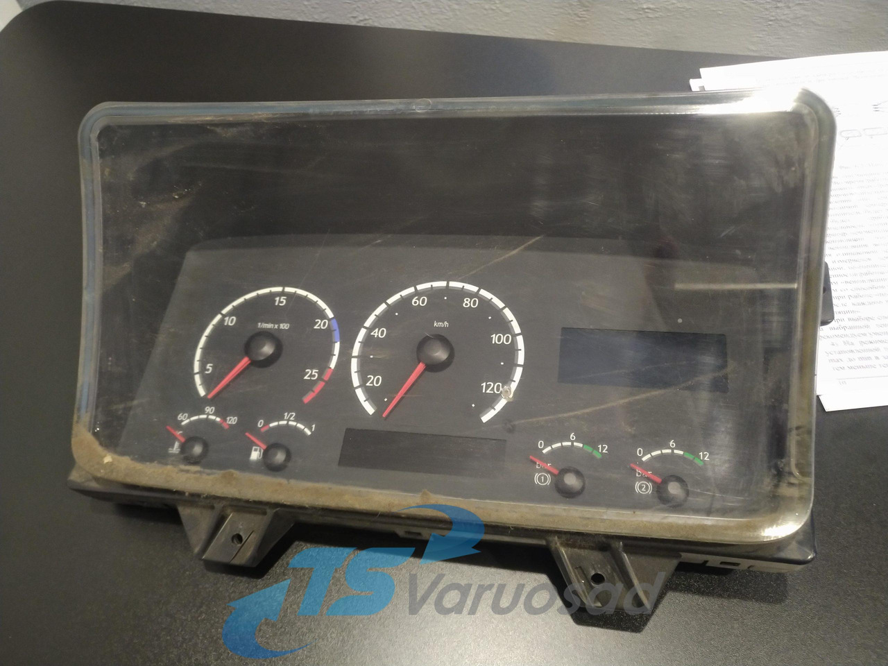 Scania Dashboard 1545993 - لوحة القيادة - شاحنة: صور 1 Scania Dashboard 1545993 - لوحة القيادة - شاحنة: صور 1