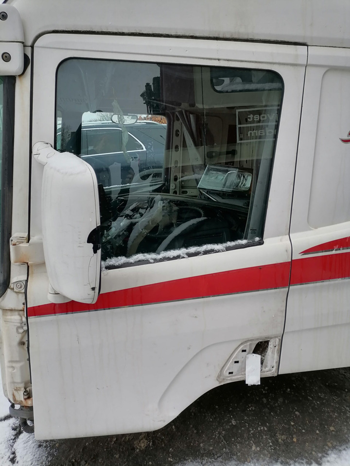 Scania Door 1476532 - باب و قطع الغيار - شاحنة: صور 1 Scania Door 1476532 - باب و قطع الغيار - شاحنة: صور 1