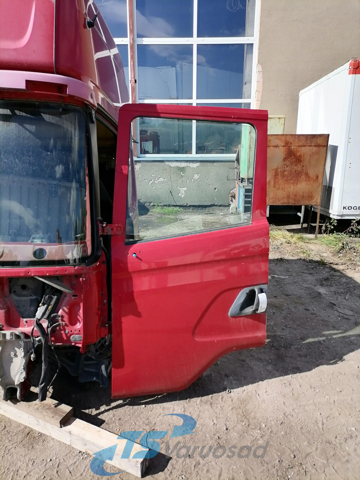 Scania Door 1739740 - باب و قطع الغيار - شاحنة: صور 1 Scania Door 1739740 - باب و قطع الغيار - شاحنة: صور 1