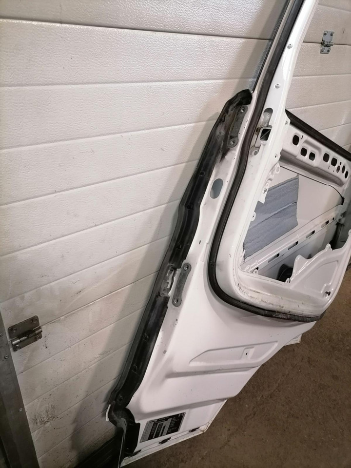 Scania Door 2653997 - باب و قطع الغيار - شاحنة: صور 2 Scania Door 2653997 - باب و قطع الغيار - شاحنة: صور 2