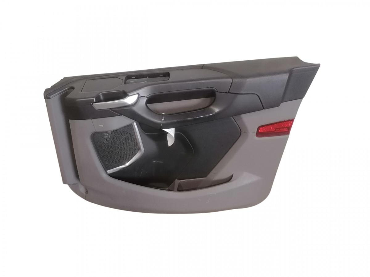 Scania Door trim panel 2935304 - باب و قطع الغيار - شاحنة: صور 1 Scania Door trim panel 2935304 - باب و قطع الغيار - شاحنة: صور 1