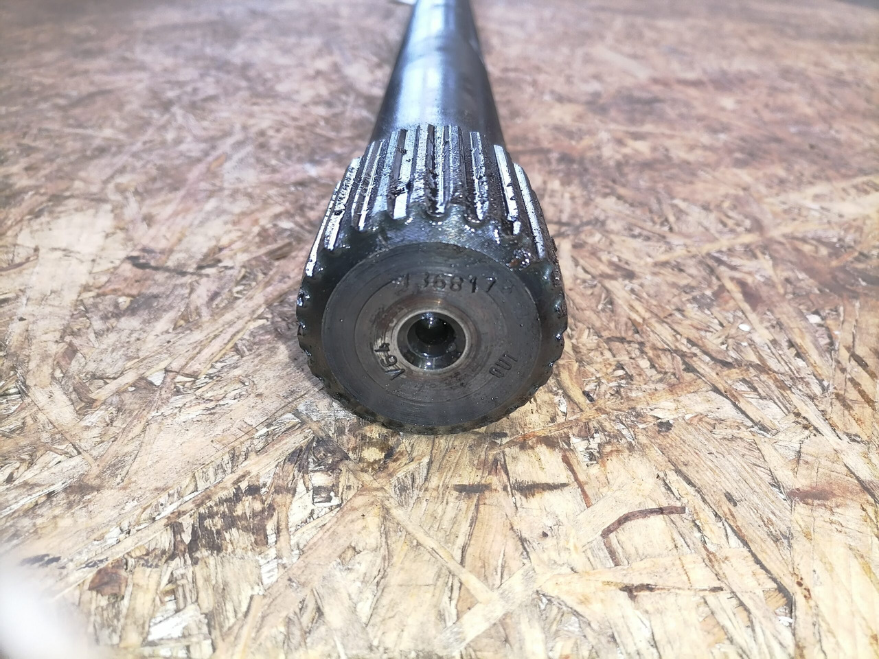 Scania Drive shaft 1368178 - نصف رمح - شاحنة: صور 4 Scania Drive shaft 1368178 - نصف رمح - شاحنة: صور 4