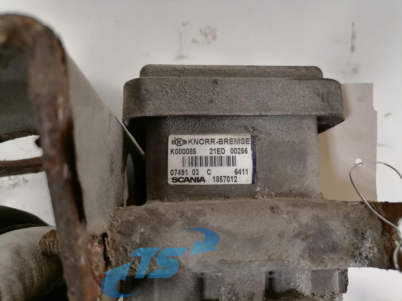 Scania EBS brake valve 1857012 - صمام الفرامل - شاحنة: صور 4 Scania EBS brake valve 1857012 - صمام الفرامل - شاحنة: صور 4