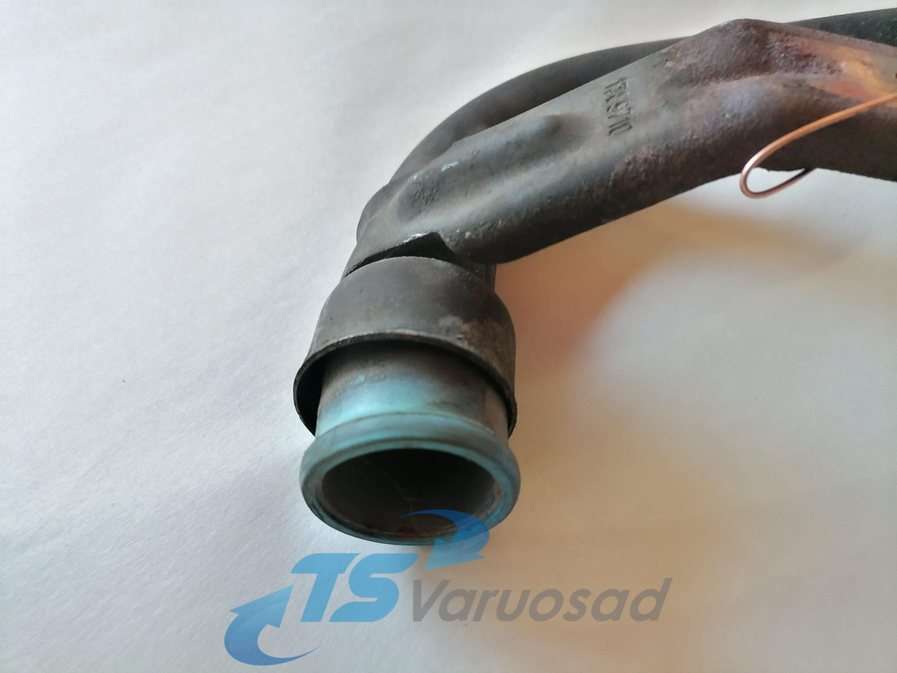 Scania EGR cooler pipe 1789710 - مبرد EGR - شاحنة: صور 2 Scania EGR cooler pipe 1789710 - مبرد EGR - شاحنة: صور 2