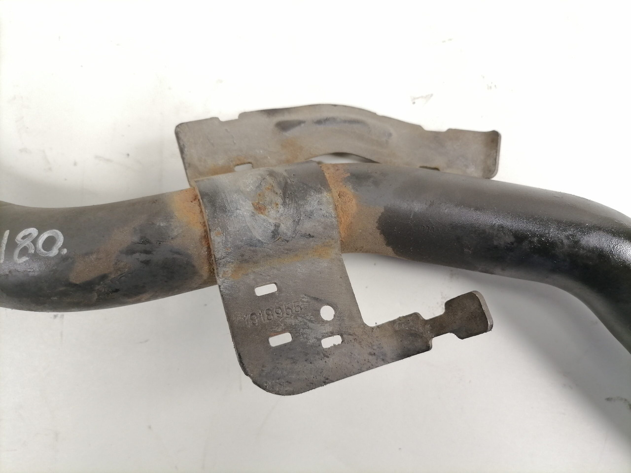 Scania EGR cooler pipe 1918955 - مبرد EGR - شاحنة: صور 4 Scania EGR cooler pipe 1918955 - مبرد EGR - شاحنة: صور 4