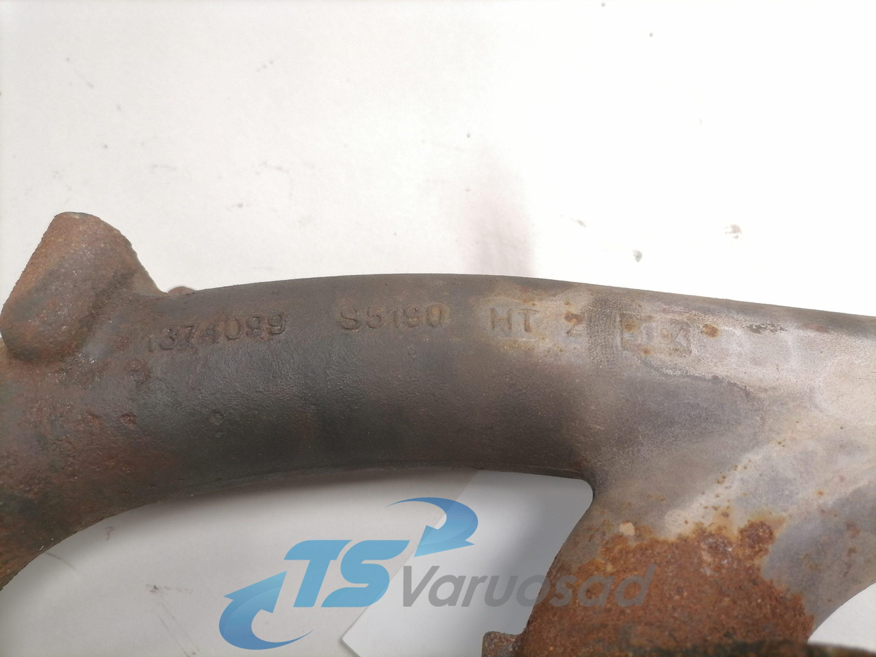 Scania Exhaust mainfold 1374099 - مشعب العادم - شاحنة: صور 3 Scania Exhaust mainfold 1374099 - مشعب العادم - شاحنة: صور 3