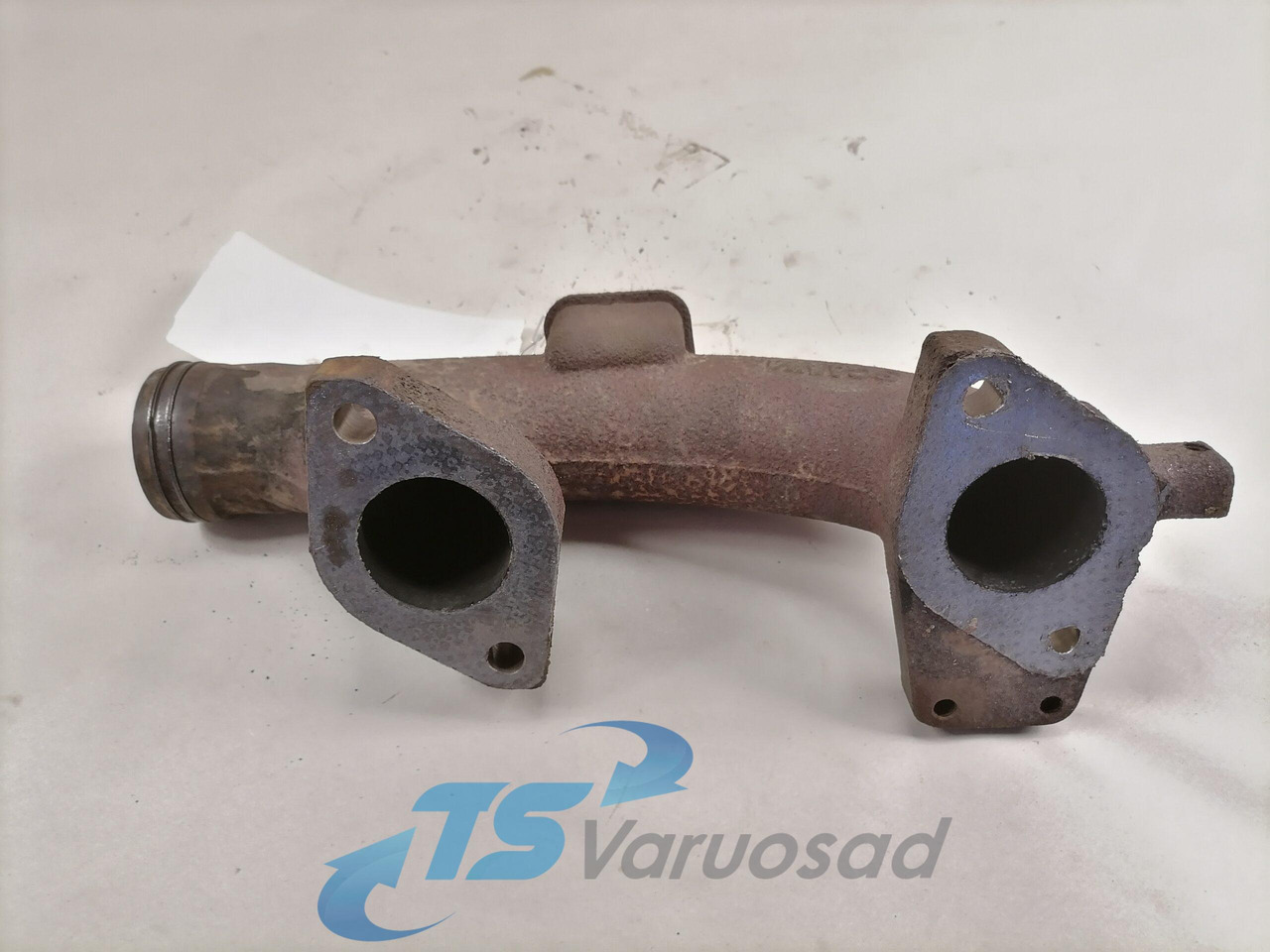 Scania Exhaust mainfold 1798363 - مشعب العادم - شاحنة: صور 3 Scania Exhaust mainfold 1798363 - مشعب العادم - شاحنة: صور 3