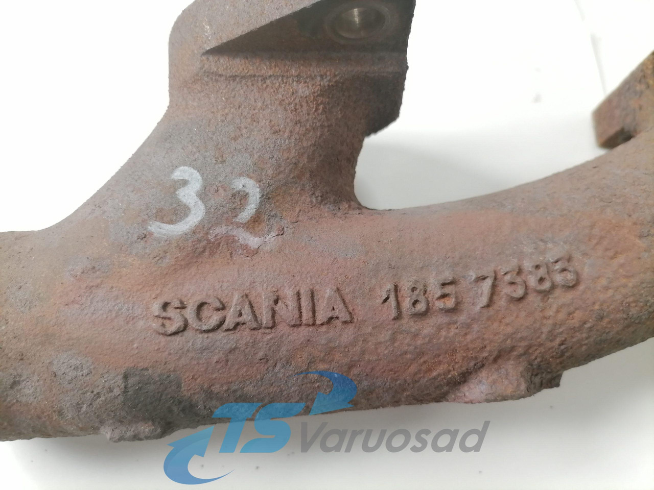 Scania Exhaust mainfold 1857383 - مشعب العادم - شاحنة: صور 5 Scania Exhaust mainfold 1857383 - مشعب العادم - شاحنة: صور 5