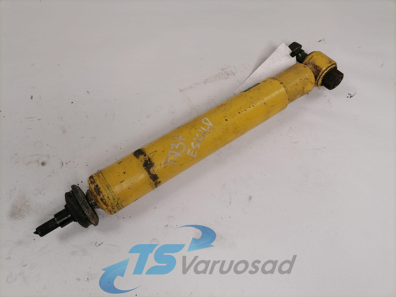 Scania First axel shock absorber T1230B12C12 - امتصاص الصدمات - شاحنة: صور 1 Scania First axel shock absorber T1230B12C12 - امتصاص الصدمات - شاحنة: صور 1