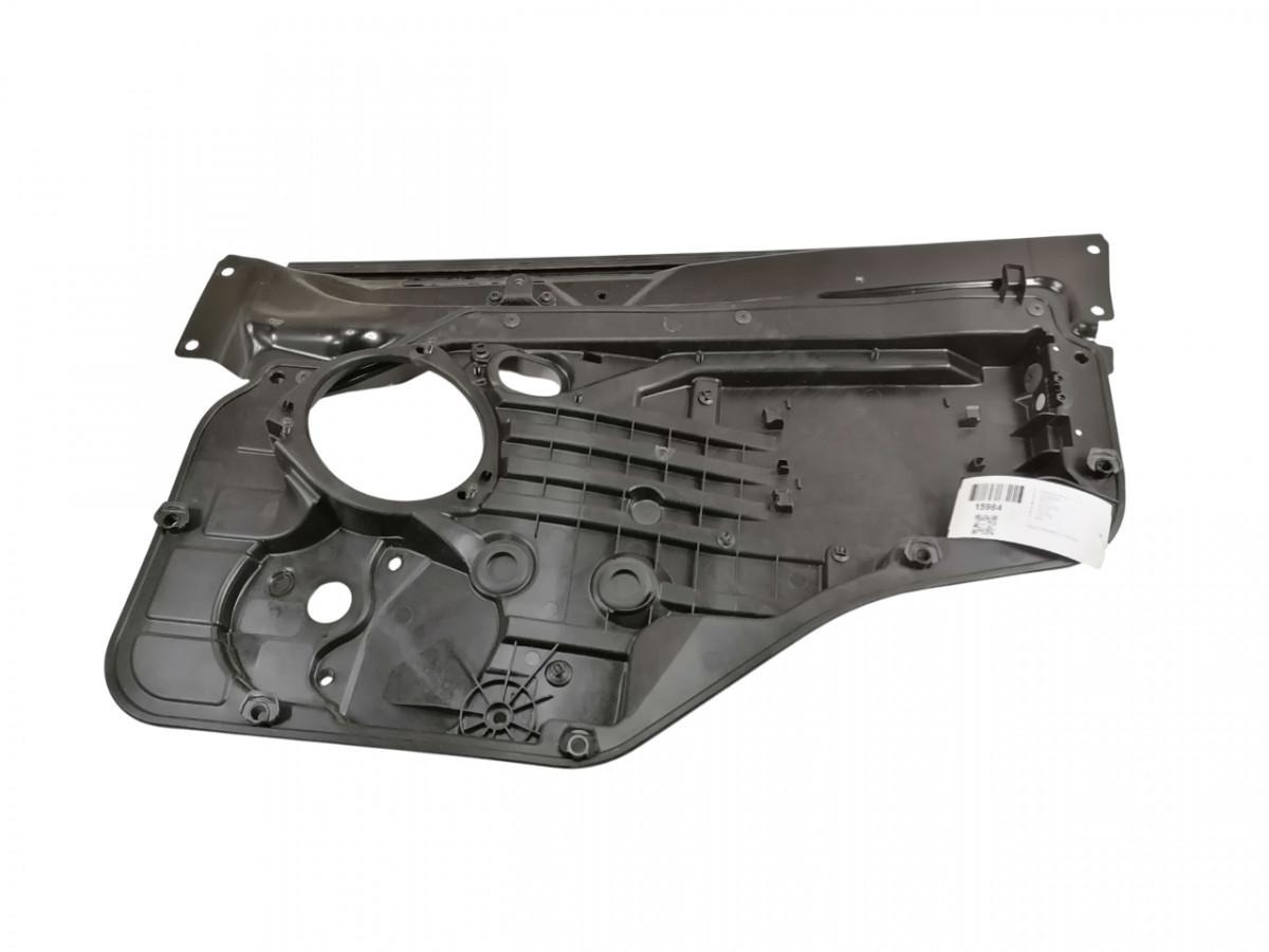 Scania Frame 2521837 - باب و قطع الغيار - شاحنة: صور 1 Scania Frame 2521837 - باب و قطع الغيار - شاحنة: صور 1