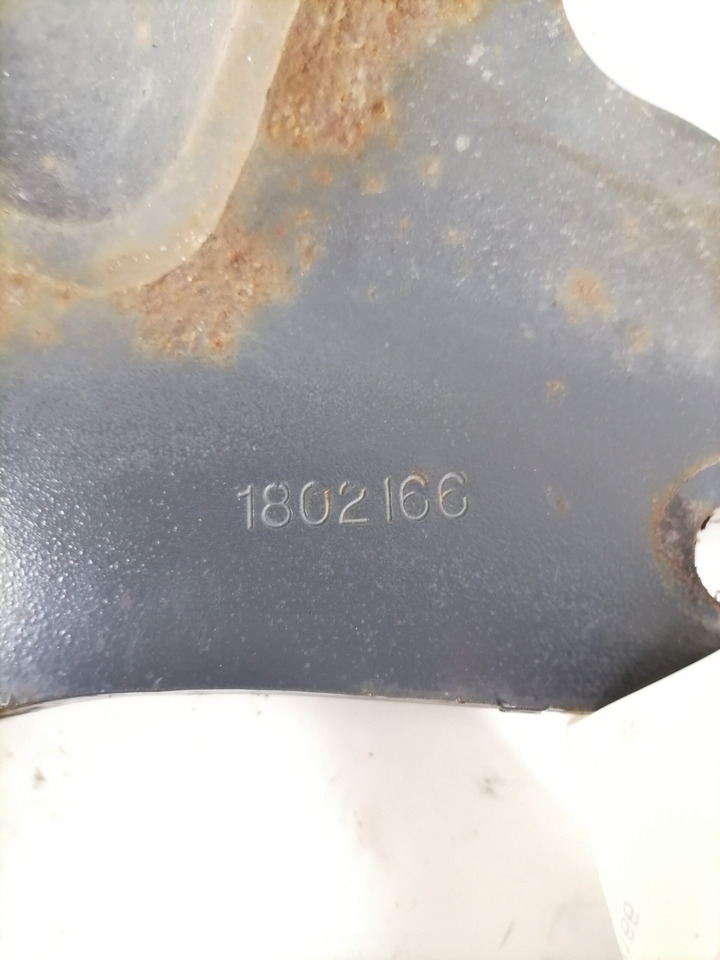 Scania Front bumper carrier 1802166 - كأس مترعة - شاحنة: صور 2 Scania Front bumper carrier 1802166 - كأس مترعة - شاحنة: صور 2