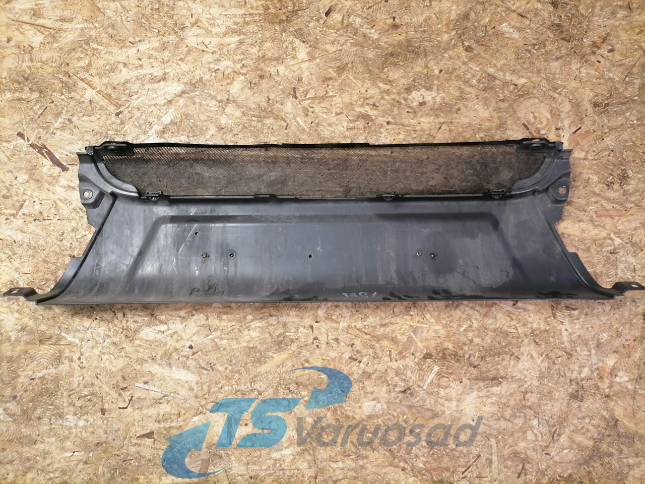 Scania Front bumper cover plastic 1865181 - الديناميكا الهوائية/ المفسدين - شاحنة: صور 2 Scania Front bumper cover plastic 1865181 - الديناميكا الهوائية/ المفسدين - شاحنة: صور 2