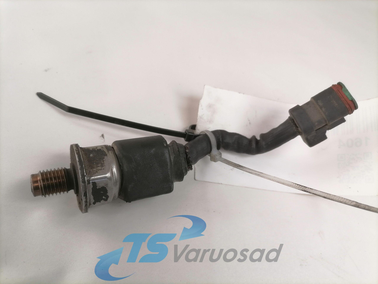 Scania Fuel sensor 1760323 - نظام الوقود - شاحنة: صور 1 Scania Fuel sensor 1760323 - نظام الوقود - شاحنة: صور 1