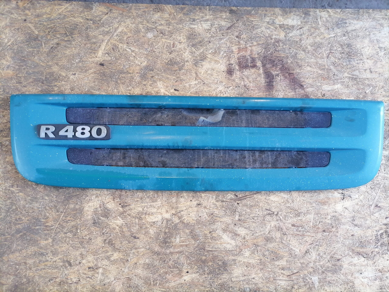 Scania Grille panel 1536807 - جلوپنجره - شاحنة: صور 2 Scania Grille panel 1536807 - جلوپنجره - شاحنة: صور 2