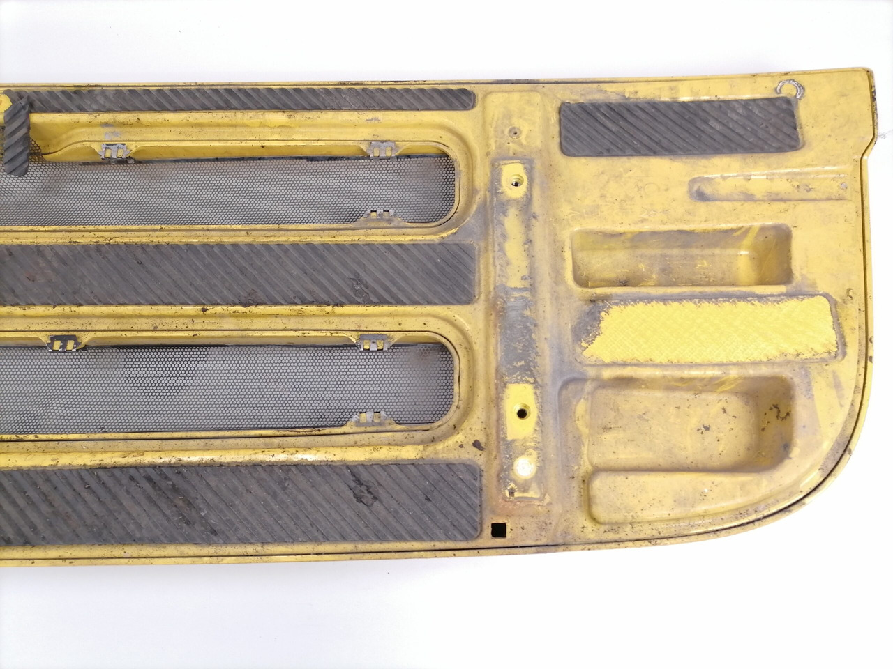 Scania Grille panel 1536807 - جلوپنجره - شاحنة: صور 3 Scania Grille panel 1536807 - جلوپنجره - شاحنة: صور 3