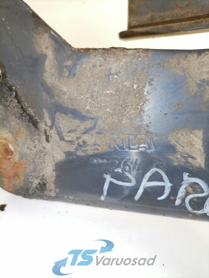 Scania Grille panel hinge 1727264 - جلوپنجره - شاحنة: صور 3 Scania Grille panel hinge 1727264 - جلوپنجره - شاحنة: صور 3