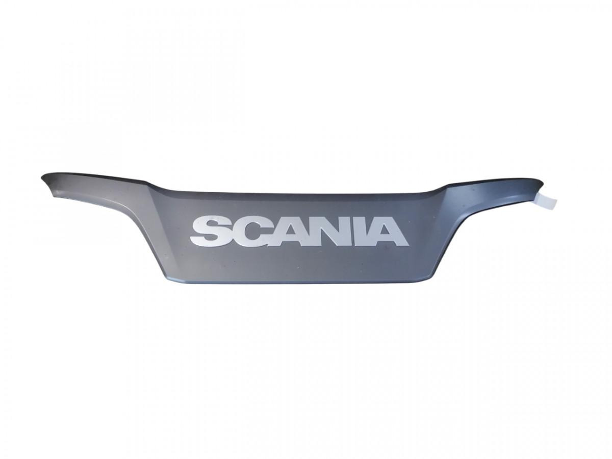 Scania Iluvõre paneel 2542870 - جلوپنجره - شاحنة: صور 1 Scania Iluvõre paneel 2542870 - جلوپنجره - شاحنة: صور 1